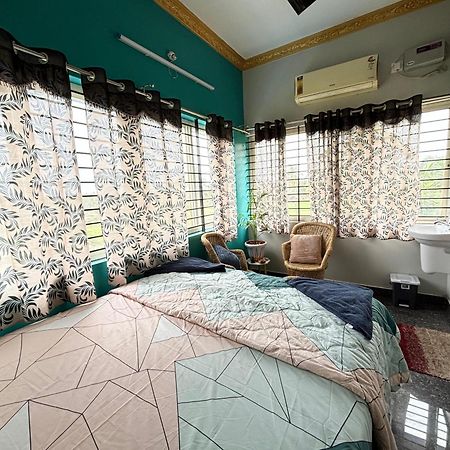 Cocogreen Hampi Bagian luar foto