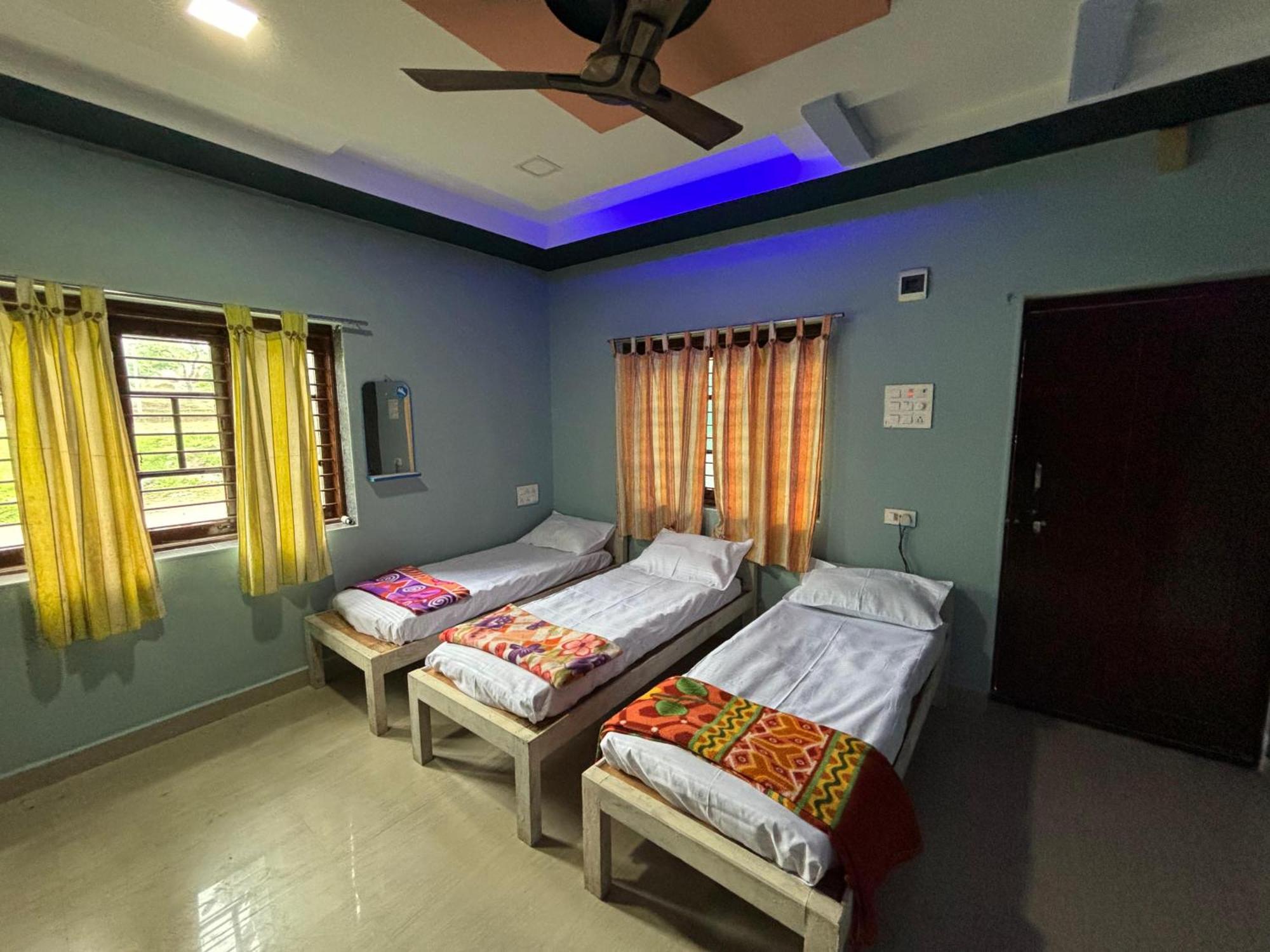 Cocogreen Hampi Bagian luar foto