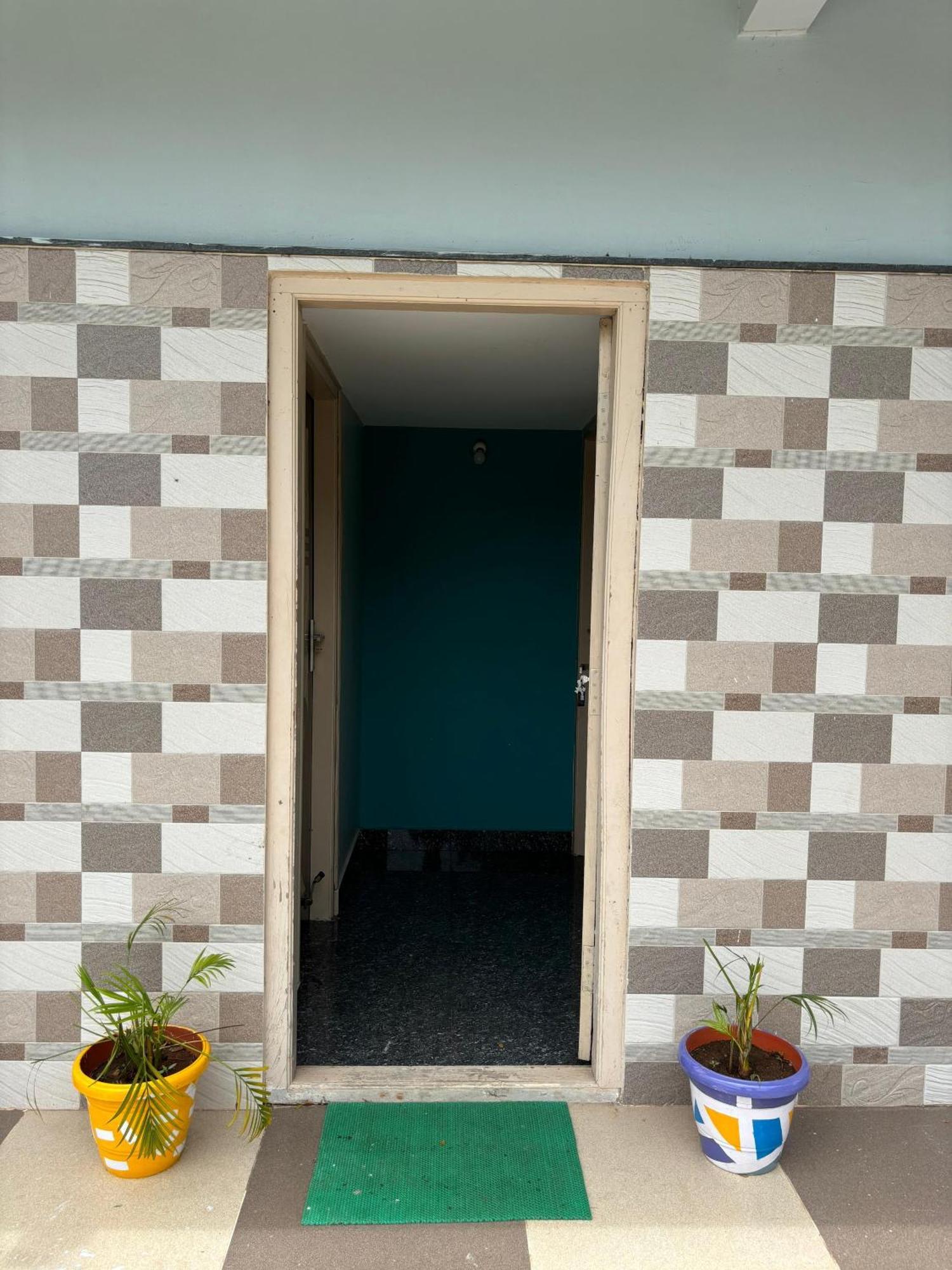 Cocogreen Hampi Bagian luar foto